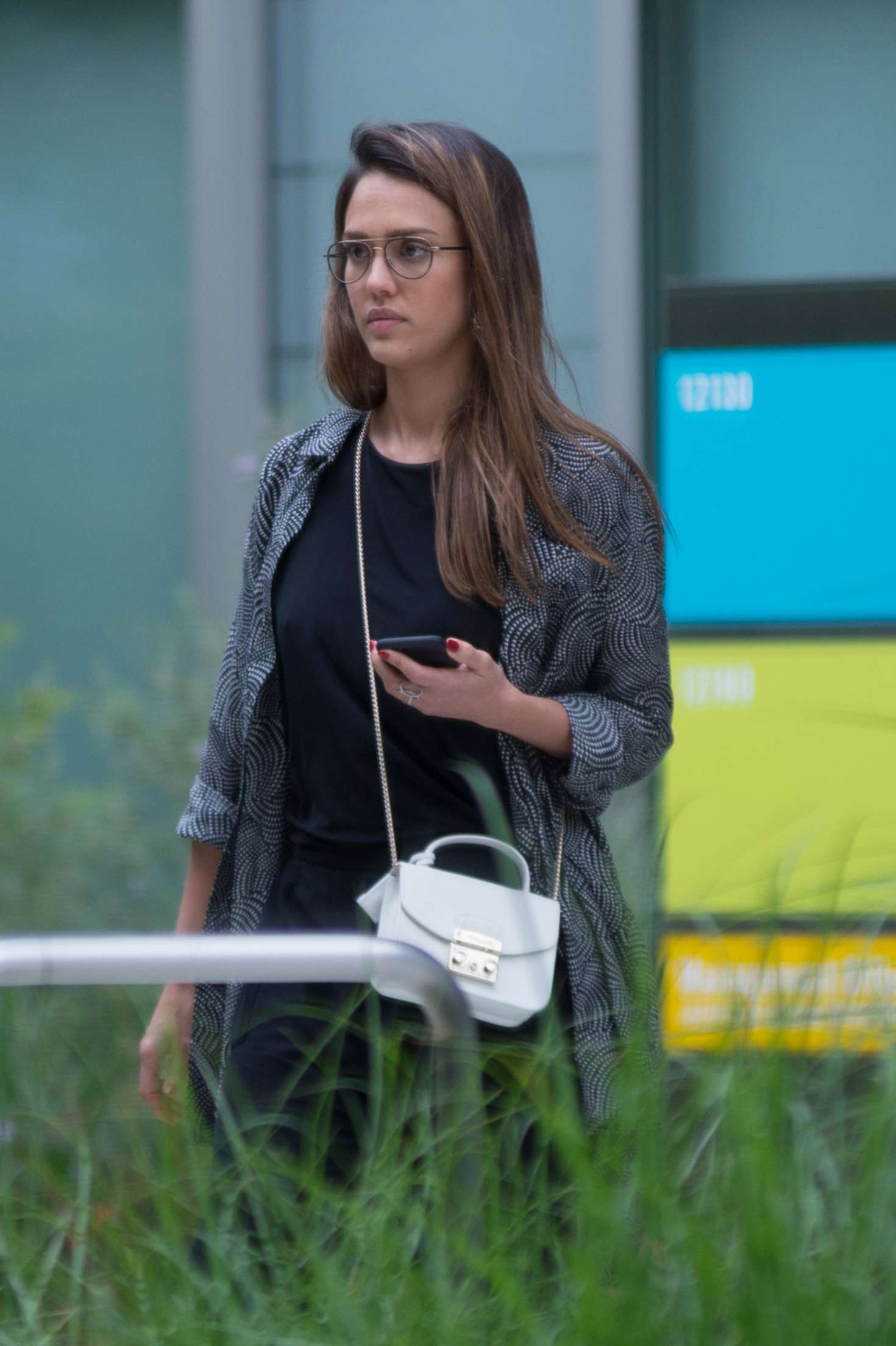 Jessica Alba - Leaving an office building in Los Angeles